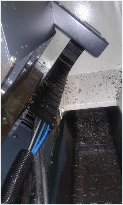 WIAP Service DMG ECO Turn CTX 510: Bild 11: Schlauch vom Reitstock in den Kabelschlepp. Sind diese Kunstoffe Schläuche und Ka