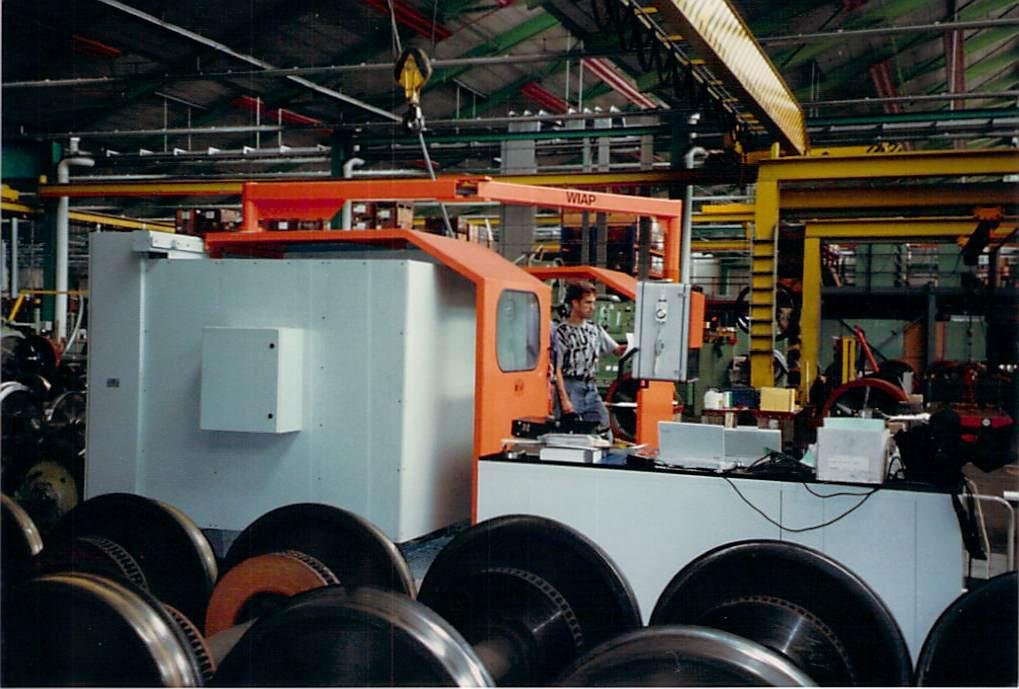 WIAP Umbau Eisenbahnrad Drehmaschine Heid: Die Maschine beim Kunden platziert. Das ist immer alles im Lieferumfang. Alles von A bis Z wird von der Wiap g