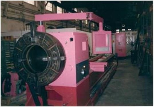 WIAP Reparatur Gornati CNC-Drehmaschine: Bild 3.1 Die Grosspindelbohrungs Maschinen sind heute nicht so einfach auf allen Märkten k