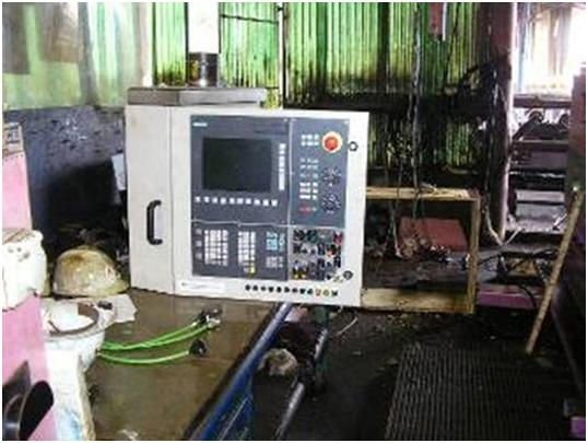 WIAP Reparatur Gornati CNC-Drehmaschine: Bild 6.2 Dann die neu angebaute Sinumerik 802 DSL. Unglaublich, obwohl CNC Steuerungen in