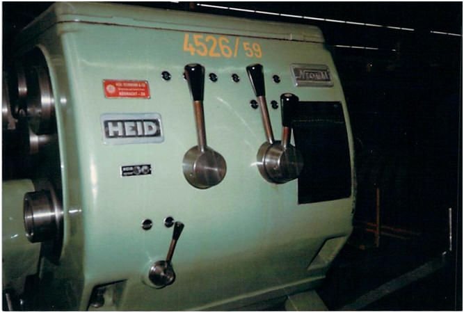 WIAP Reparatur Heid CNC-Drehbank: Bild 3.2 Der sehr robuste gute Spindelstock der Maschinenfabrik Heid aus Stockerau mit den