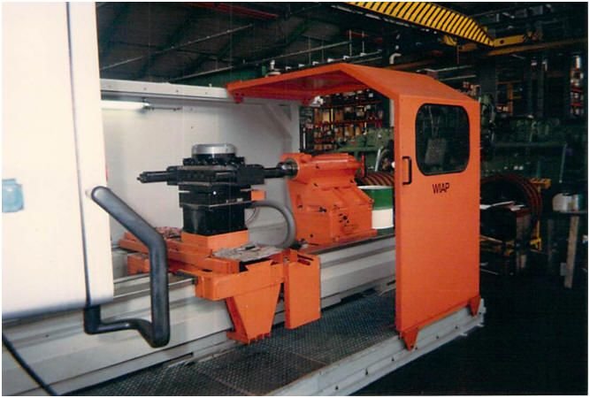 WIAP Reparatur Heid CNC-Drehbank: Bild 12.3 Ein voller Werkzeug Kopfrevolver mit 4 Werkzeugen bestückt benötigt schon auch b