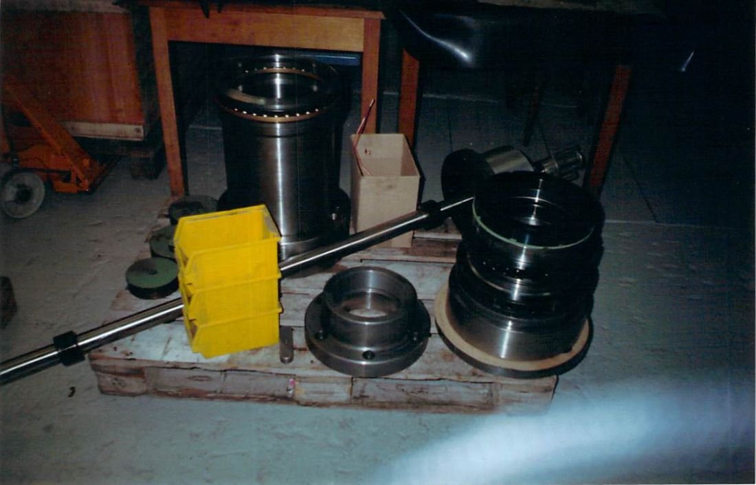 WIAP Reparatur Heyligenstaedt Spindelstock: Lagerschaden, Ausbau und Montage: Bild 17. Gutes deponieren der Ausbau Teile hilft bei der Wiedermontage. Wir demontiere wen