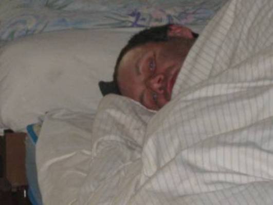 Photo: Auch dieser Mann ist ein liegender Patient.