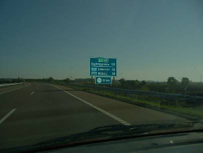 Photo. Dann Zahoni Grenzstadt Ungarn Ukraine nach Uschgord Total 1500 Km