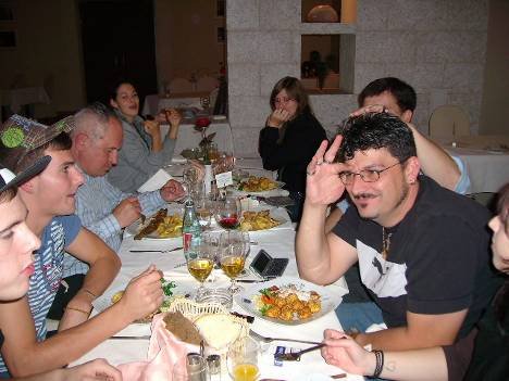 Photo: Nun am Abend erschöpft Essen, das tat immer gut.