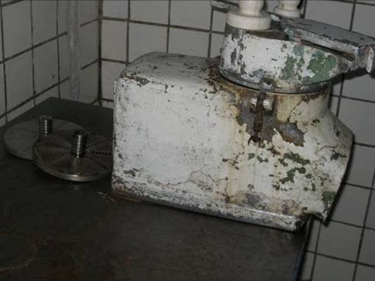 Photo: Ja, das ist eine alte Möbel, sehr alt für das Jahr 2009!