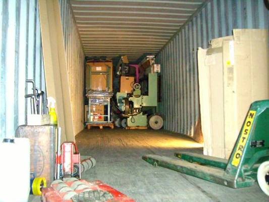 Photo: Den Palletwagen hat man auch mitgegeben.