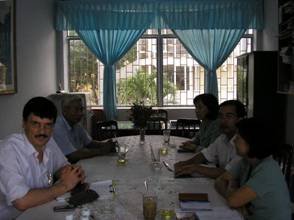 Photo: Sitzung mit dem Amt in Vietnam am 9.10.2006