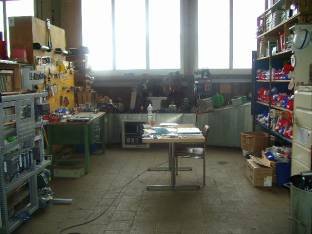 Photo 3: Elektrowerkstatt