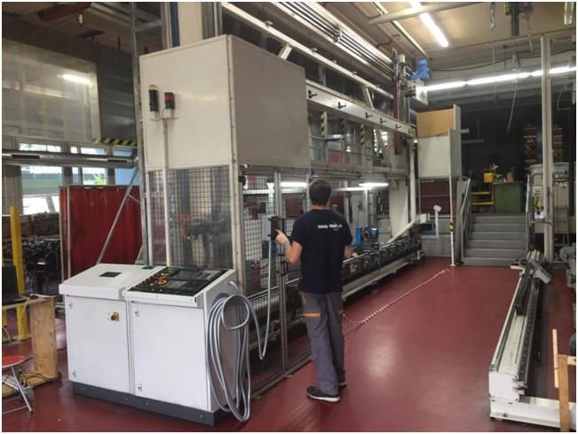 WIAP Umbau RBM Rahmenbearbeitungsmaschine mit 8 Achsen: Sinumerik 828