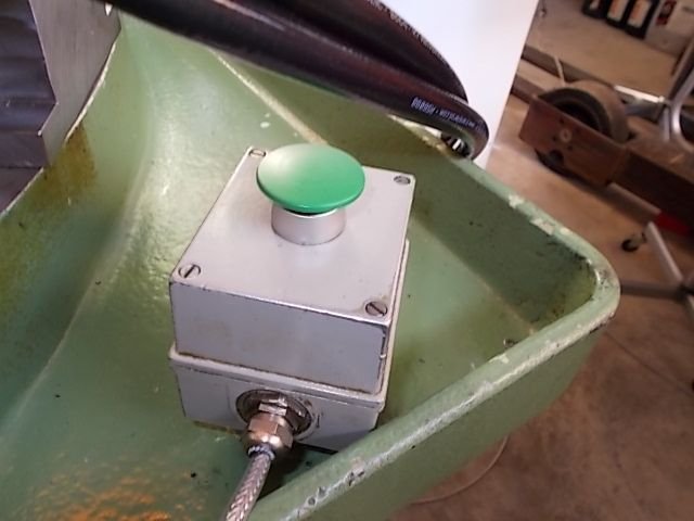 WIAP Umbau Rundtaktmaschine Solma: Externe Start Taste für das neue Starten nach dem Werkstück entnehmen und neu einlegen, Ta