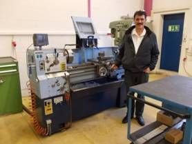 WIAP Storebro: Wolfensberger, Bauma: Storebro konventionelle Drehmaschine GK 195, 14.2.2014.