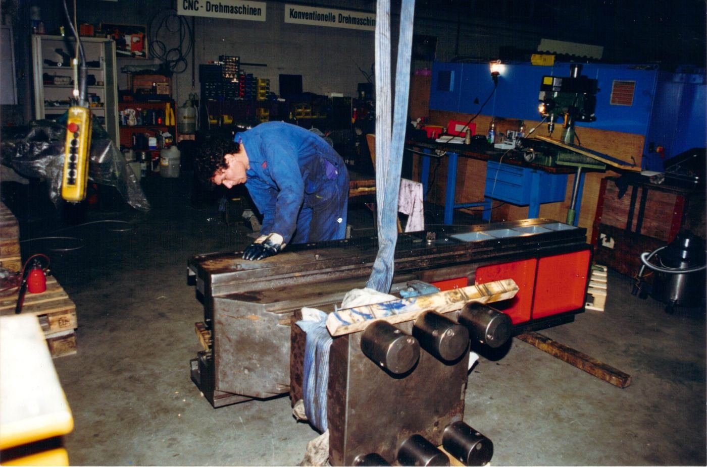 WIAP Umbau Walzendrehmaschine MFD: Der Schwerthalter der Walzendrehmaschine ist eine sehr robuste Konstruktion. Auch er musste komplett überholt 