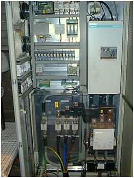 WIAP Umbau Walzendrehmaschine WDK 850: Bild 10.1: Neuer Elektroschrank für die 220 KW Kopierdrehmaschine.