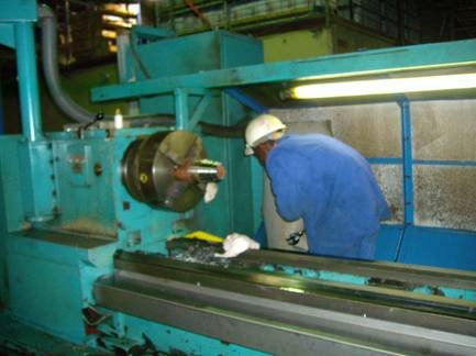 WIAP Umbau Weisser CNC-Drehmaschine: Das ist ein Unterhaltsmann.