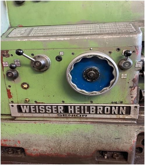 Weisser Senior: Schaben und Service