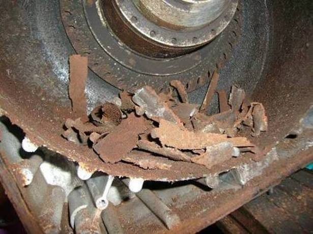 WIAP DM4C Ölfelddrehmaschine Angola: Siemens Spindelmotor mit zerfallenem Lüfterrad, Bild 4