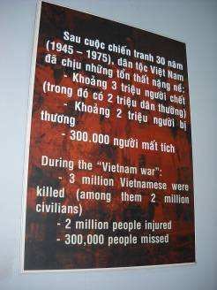 3 Millionen Vietnam Leute getötet, davon 2 Millionen Zivilisten. 2 Millionen Verletzte 300 000 Vermisste, das war der Kr