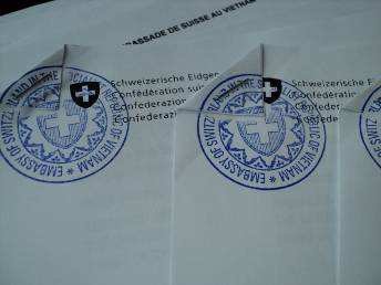 Diese Stempel benötigt es für Hanoi, das Agrarministerium von Vietnam und das Bildungsdepartement, dass unsere Diplome d