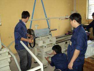Unsere kleine CNC Drehmaschine Wiap DM2S kommt langsam, langsam weiter. Ist aber auch gut so. Lieber langsam und gut, al