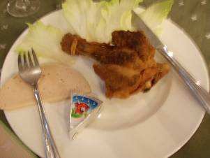 Am Samstag den 8.9.2012 haben wir in unserem Stammlokal (Uebername= Apotheke), das erste Mal ein Cordon bleu bestellt. E
