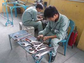 Da wir einige Werkzeug haben das nicht rostfrei ist und in Vietnam der Rost ein grosser Feind ist, haben wir entscheiden